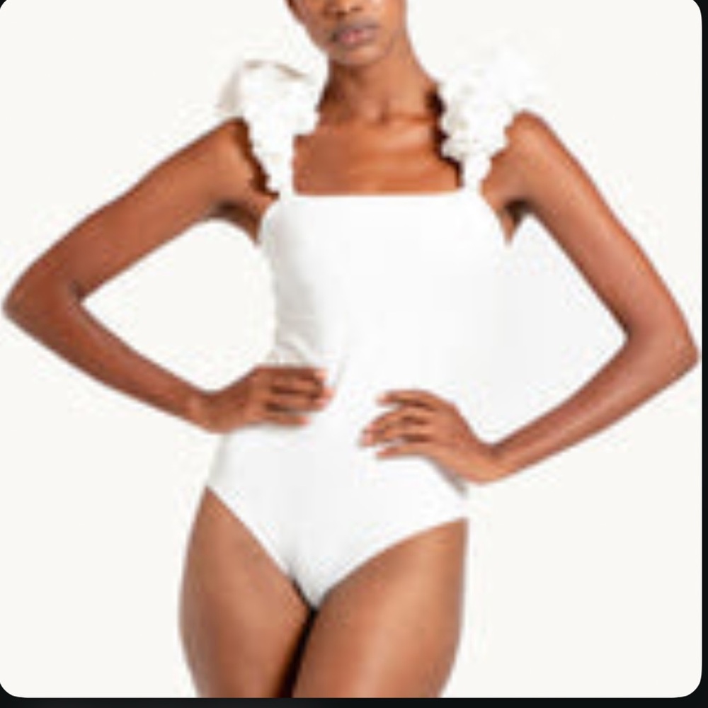 BNWT Going on a Sun Holiday? You’ll look great in Elegant White One-Piece Swim